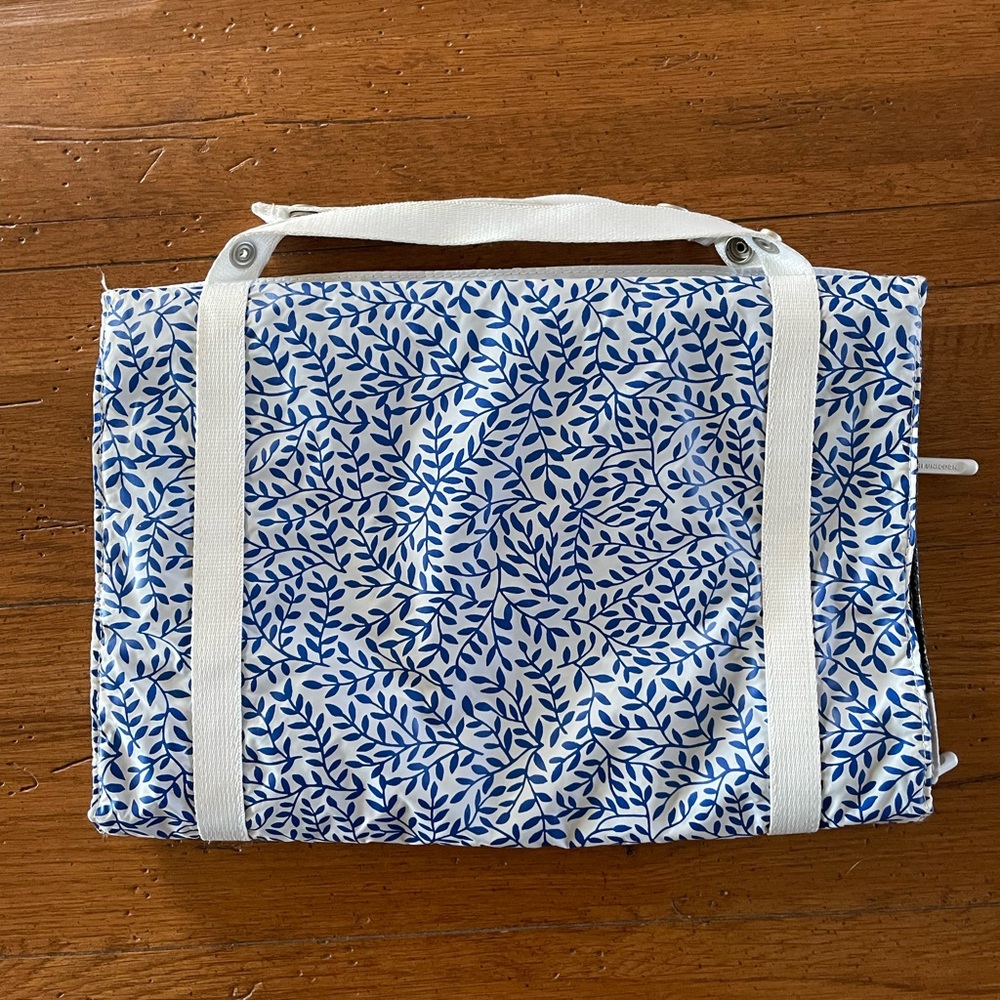 Origami Unicorn Royal Blue and White Travel Toiletry Under Garment Accessory Bag - Picture 10 of 10